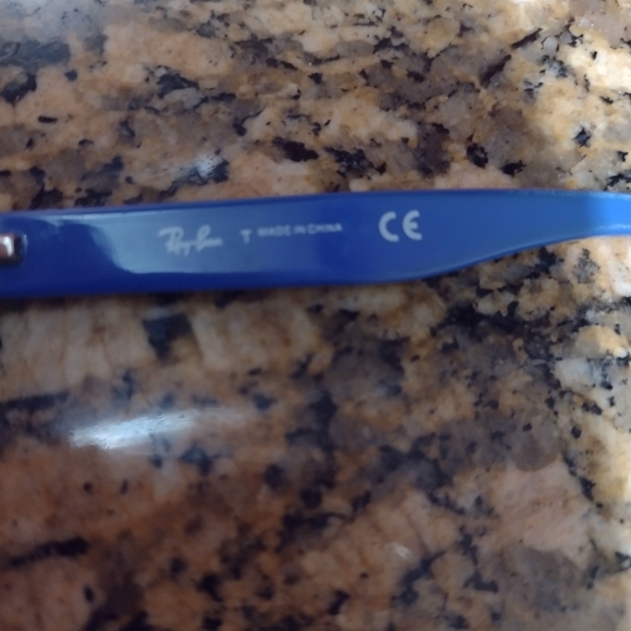 Ray Ban Glasses - Picture 4 of 4